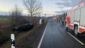 Fahrzeug überschlägt sich auf der landstraße bei kirchheimbolanden 272370163 1563184014015410 7607621878191109379 n e1642704589568