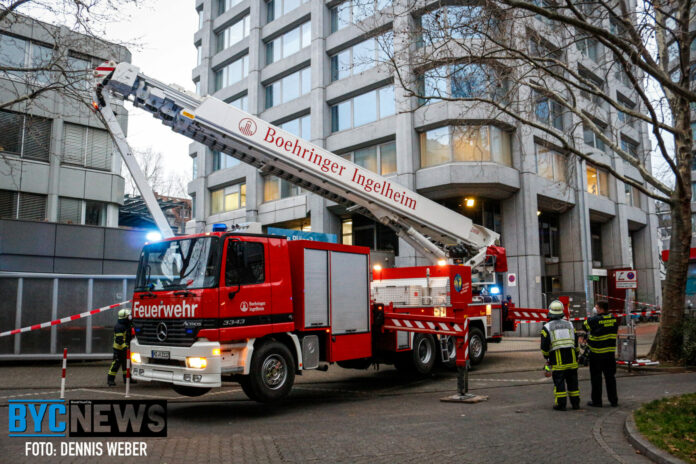 4407751E 1AA8 4EDA B7B4 EE61C3394BF4