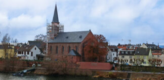 Kirche Kostheim0