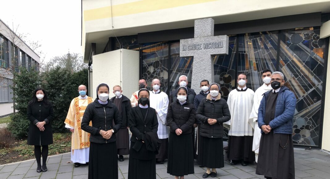 Kreuzliebende Schwestern 05.01.2022 Franziskanerbrueder v. Hl. Kreuz Kreuzliebende Schwestern 05.01.2022 Franziskanerbrueder v. Hl. Kreuz