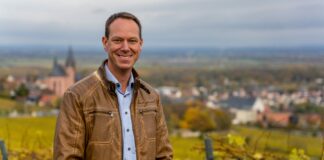 NC 20211107 DSC09900 small e1641065067519