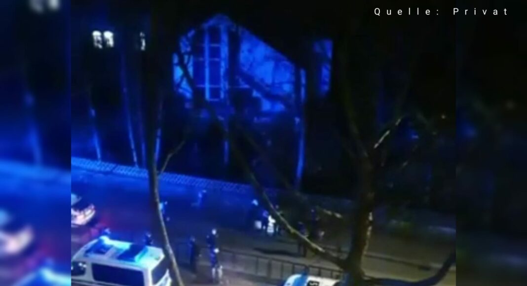 Polizeieinsatz nachts