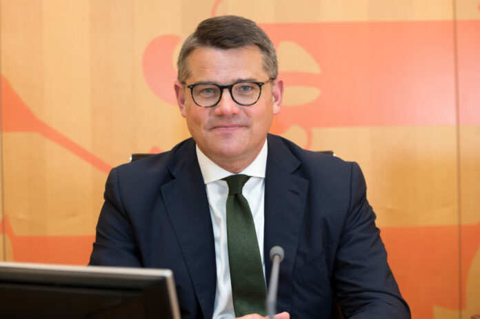 BORIS RHEIN 4334