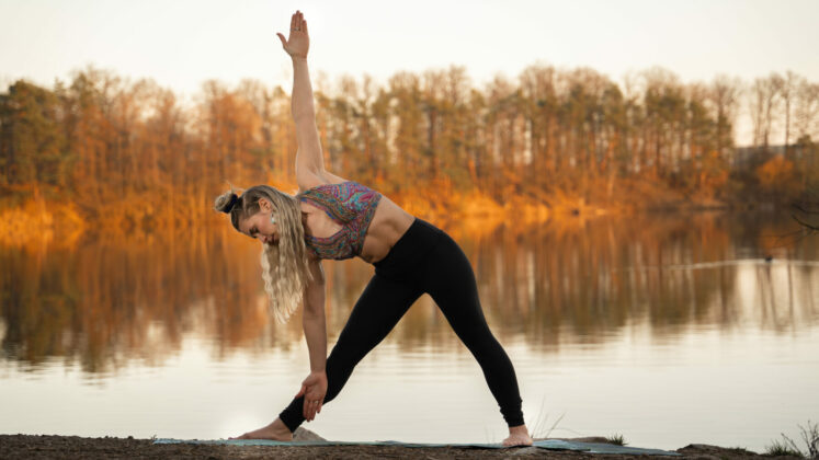 Maylin Yoga 95 von 121 2 e1641809771323