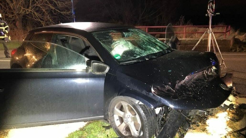 Verkehrsunfall Pkw, Symbolbild