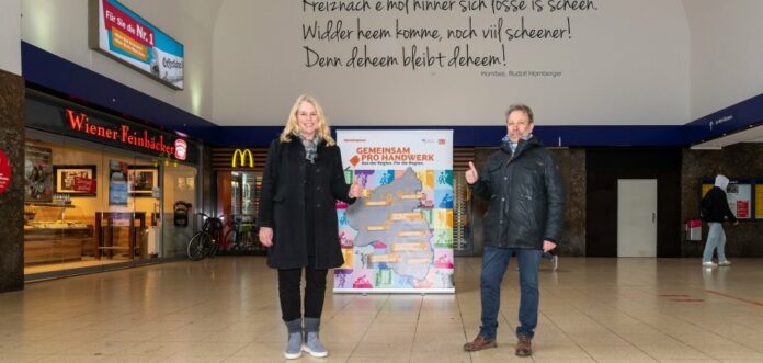 bahnhof innen ob und berdan foto deutsche bahn
