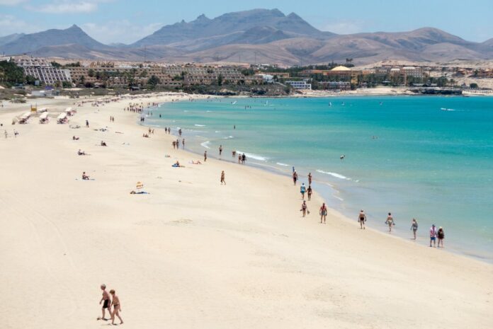 beach gc66ab1514 1920