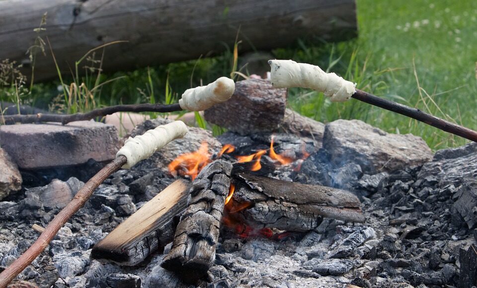 stick bread 4276977 960 720