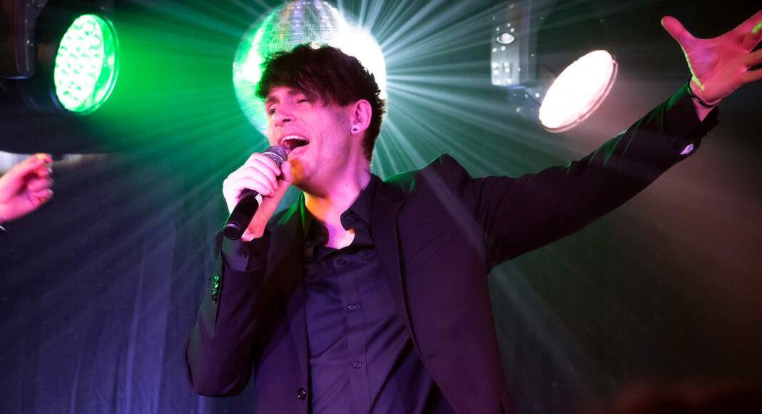 Alexander Jahnke ist Udo Juergens Foto Uwe Morscheck