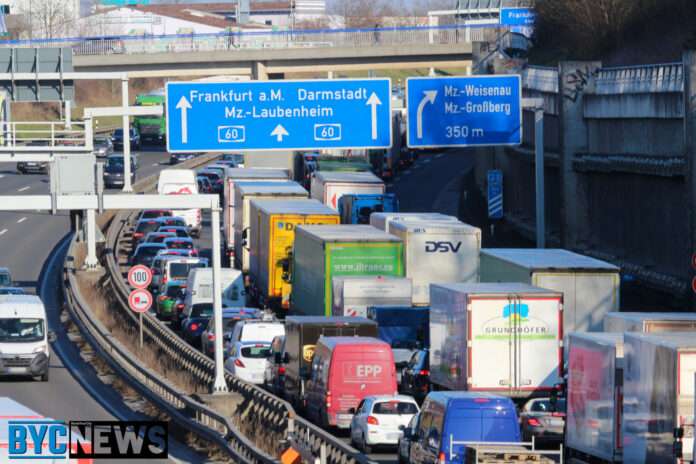 Foto 03.03.22 19 16 36