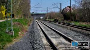 Kriftel bahngleise3 e1648321939183