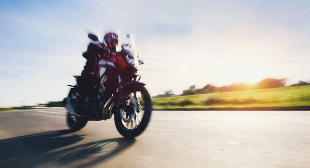 Motorrad AdobeStock PhotocreoBednarek 298826764 e1648740092238 Motorrad AdobeStock PhotocreoBednarek 298826764 e1648740092238