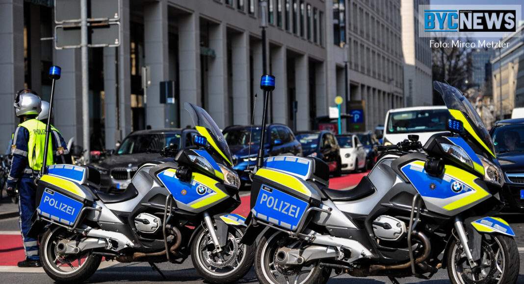 Polizei Frankfurt3 1 Polizei Frankfurt3 1