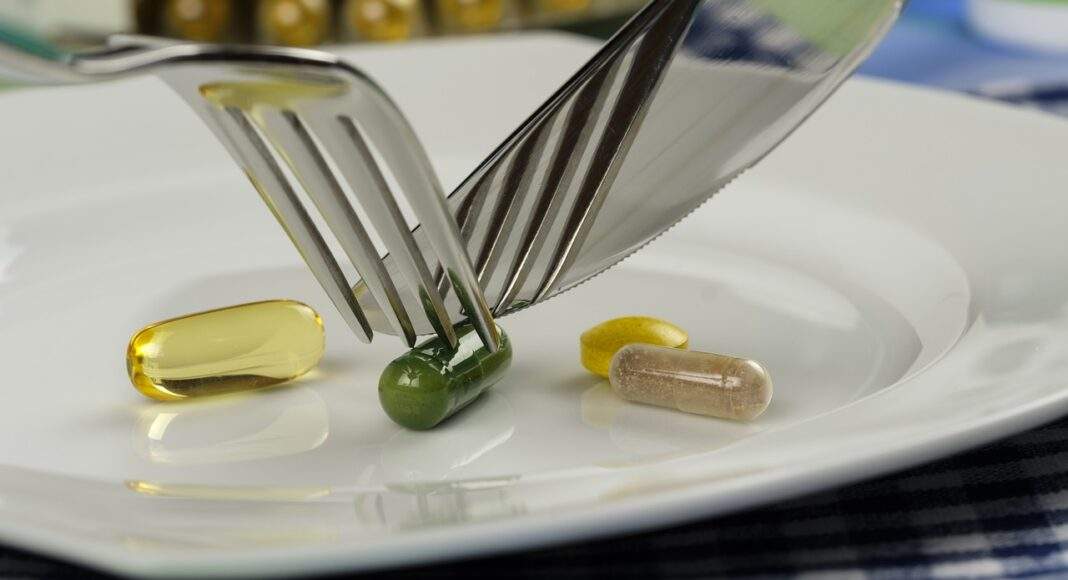 pills gd2d7bd461 1280 e1648678576748 pills gd2d7bd461 1280 e1648678576748