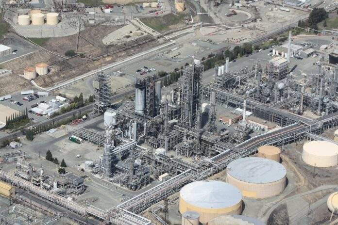 refinery gd513e1ce3 1920