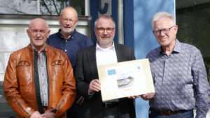 220412 uebergabe petition nef fl e1649967925236