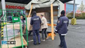 Ladungssicherungskontrollen bei möbel martin in mainz-hechtsheim Polizei7 1