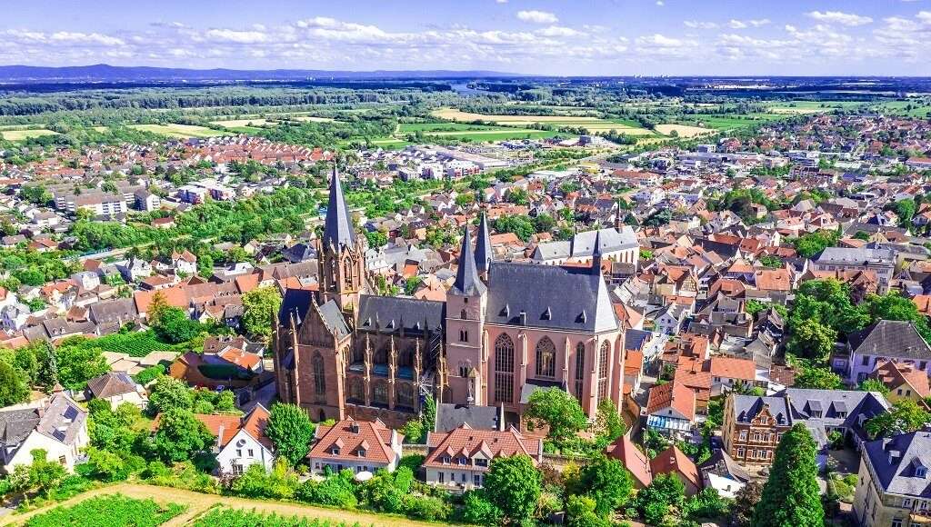 aussenansicht katharinenkirche oppenheim kultursinn rhein selz