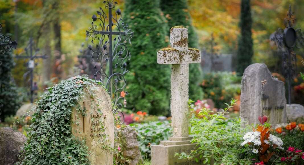 cemetery 4653166 1280 cemetery 4653166 1280