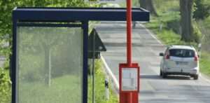 Brutale messerattacke in wiesbaden - kriminalpolizei ermittelt wegen versuchter tötung