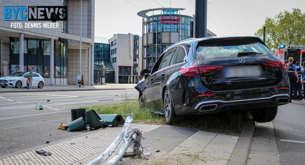 BFCF6A1B 302D 4C40 A16C AC56F77A3E41 e1651940200537