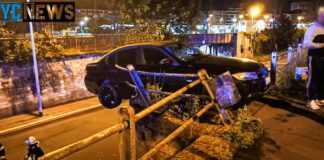 C413EDEE F3DB 4132 9B43 77F6D582AB51