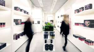 2022 06 03 pm pop up retail konzept am flughafen frankfurt e1654980764422