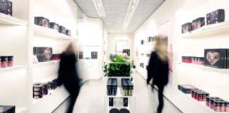 2022 06 03 PM Pop Up Retail Konzept am Flughafen Frankfurt e1654980764422