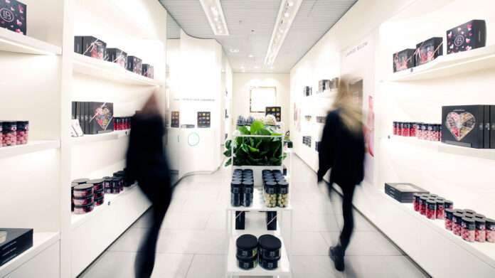 2022 06 03 PM Pop Up Retail Konzept am Flughafen Frankfurt e1654980764422
