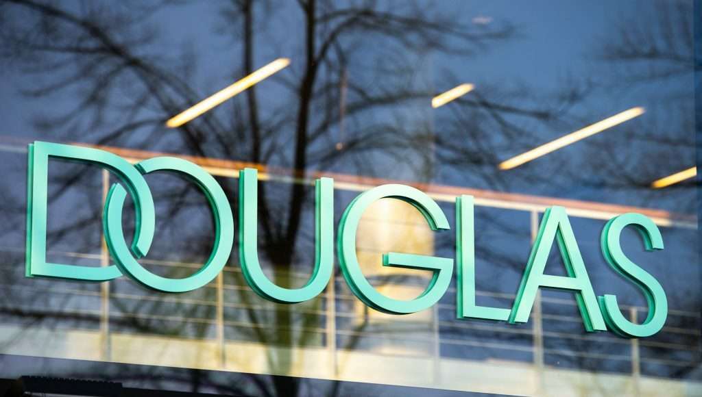 Douglas 1024x681 1 e1655115210563 Douglas 1024x681 1 e1655115210563
