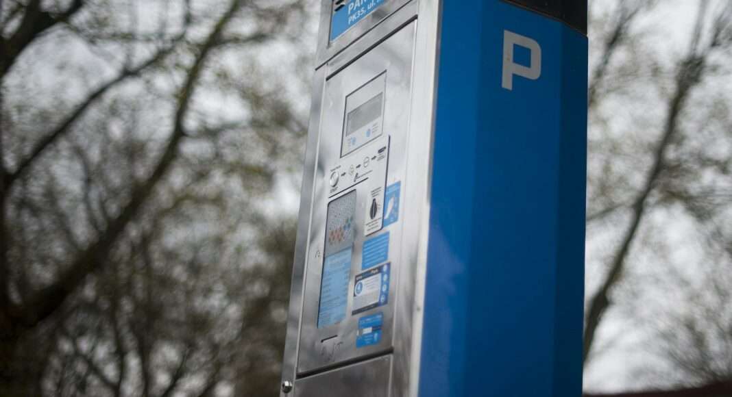 parking meter g10be07f9a 1920 e1655799752107