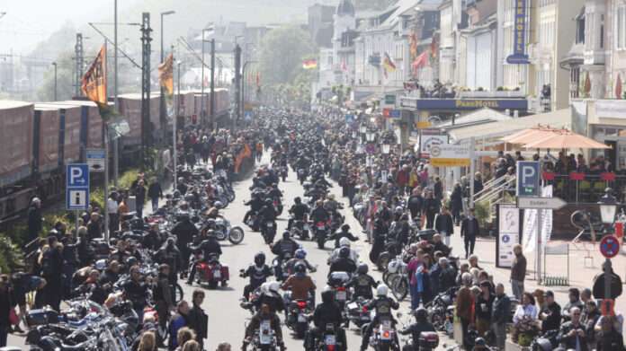 presse parade 01 22 e1654082266389