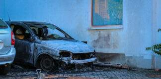 D70A3895 FF80 44E1 91BD 11B524CB73F8