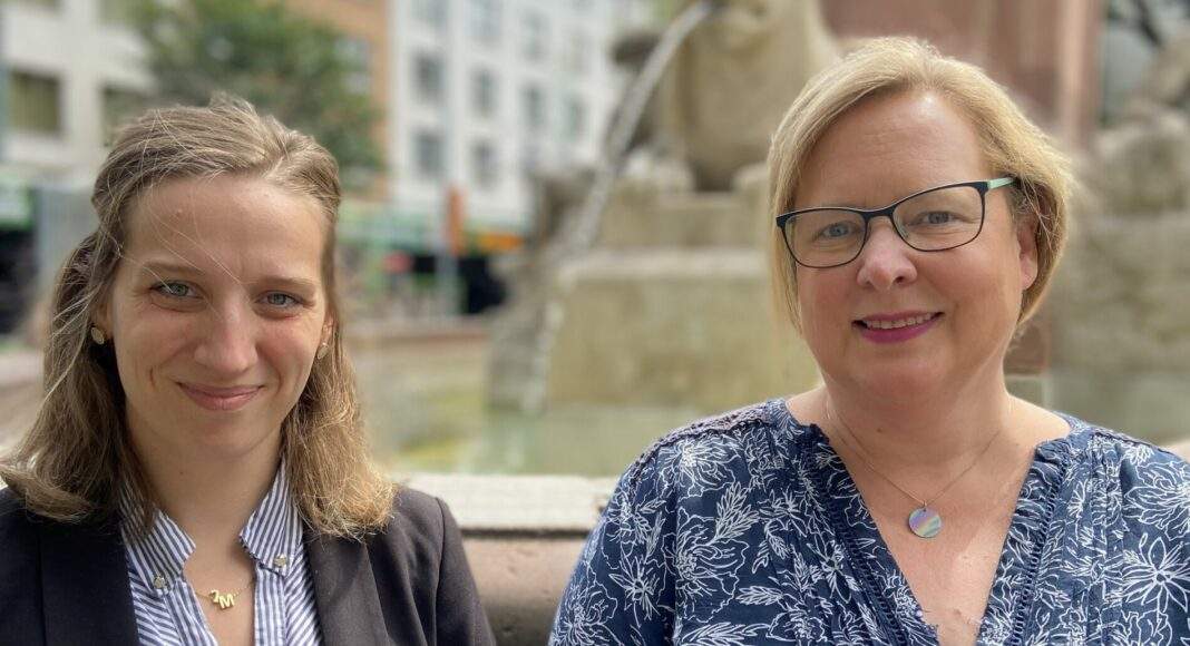 Jana Schneiss und Alexandra Gill Gers e1657222099173 Jana Schneiss und Alexandra Gill Gers e1657222099173