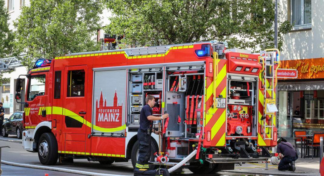 D1989E5F D67B 45D6 9CC3 058919D34B95 scaled D1989E5F D67B 45D6 9CC3 058919D34B95 scaled