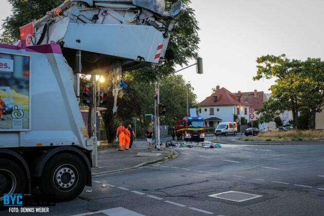 FACC3233 2941 4A83 BB0F CC9402CF1B12