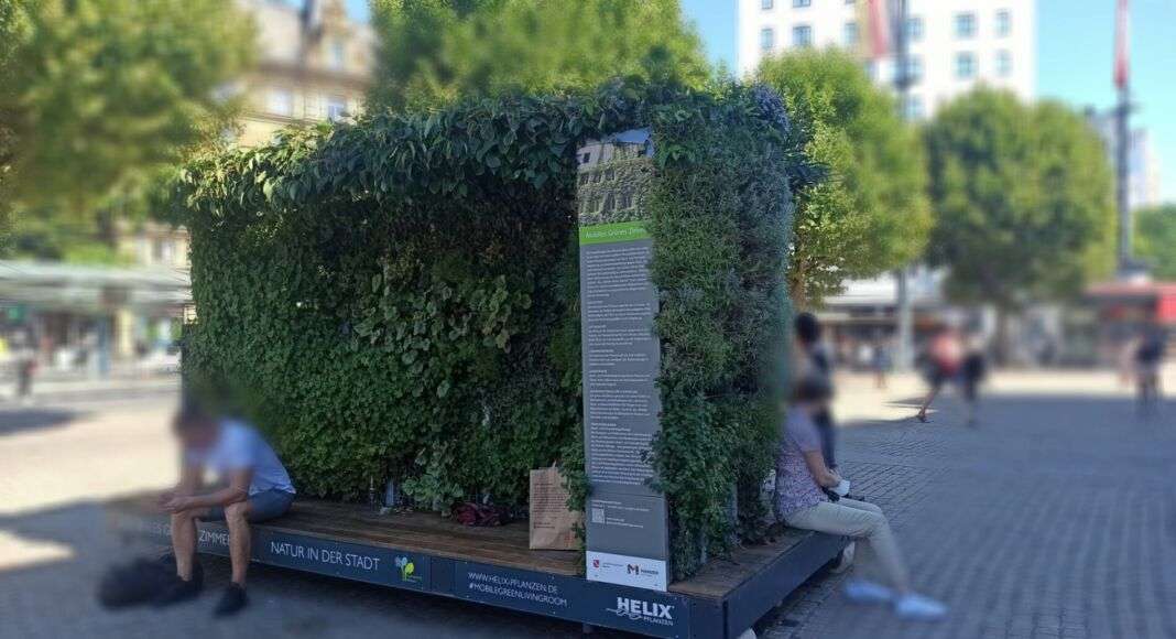 Point Blur Aug042022 173114