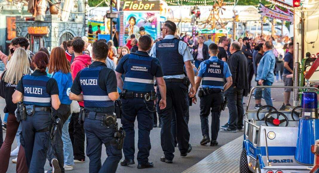 Polizei Kirmes