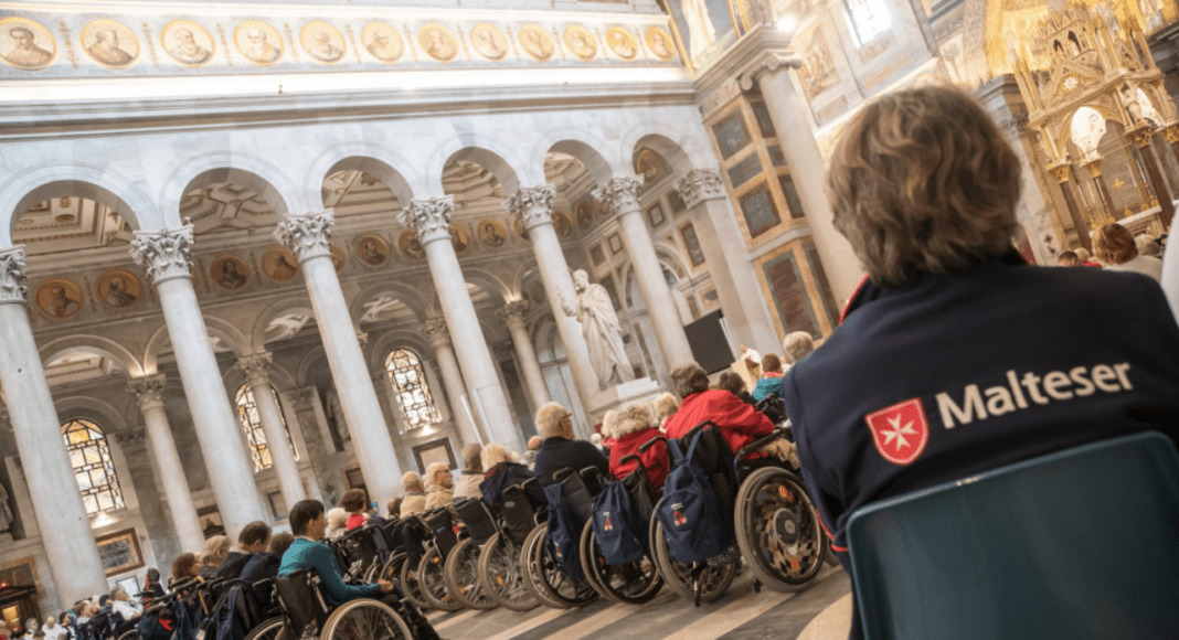 2022 09 29 Malteser fahren in den Vatikan Mainz