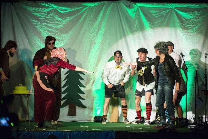 Bilder Premiere Arne und die Str mpfe feat WishmobTheater 158