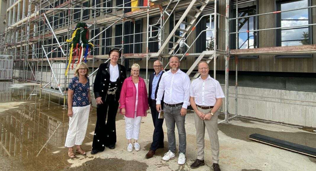 F 2209 Richtfest Dienstgebaeude II e1662637001105