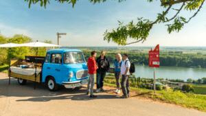 Rollende weinbar am roten hang nierstein c dominik ketz e1664362809122