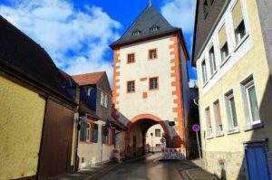 70-jahre-jubiläums-tour und ausstellung im besucherzentrum flughafen frankfurt