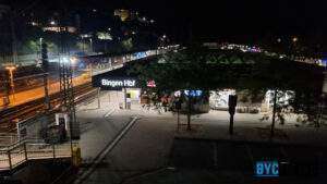 Baustelle in schwabsburg: glasfasernetz sorgt für verkehrsbehinderungen 1