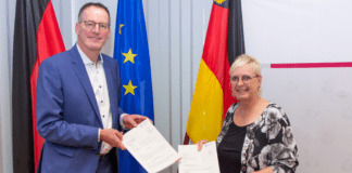 250 PM Landkreis Mainz Bingen erhaelt 255 Millionen Euro Landesfoerderu...