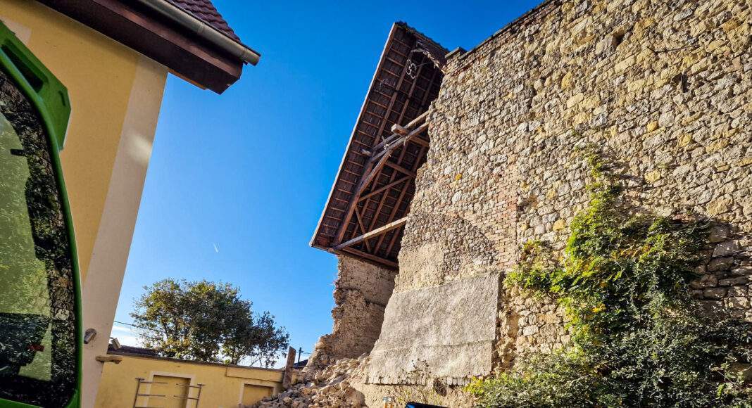 99796FE3 0551 4EDF 8B6F 592A1642F88D