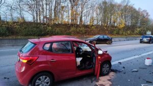 65d673dd e1a2 4d25 9b1f 7f494df3b8bc