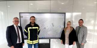 F 2211 Betriebsbesuch Smart PSA GmbH Bodenheim scaled