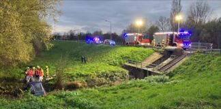 318619522 450467750612101 2425095559102441518 n