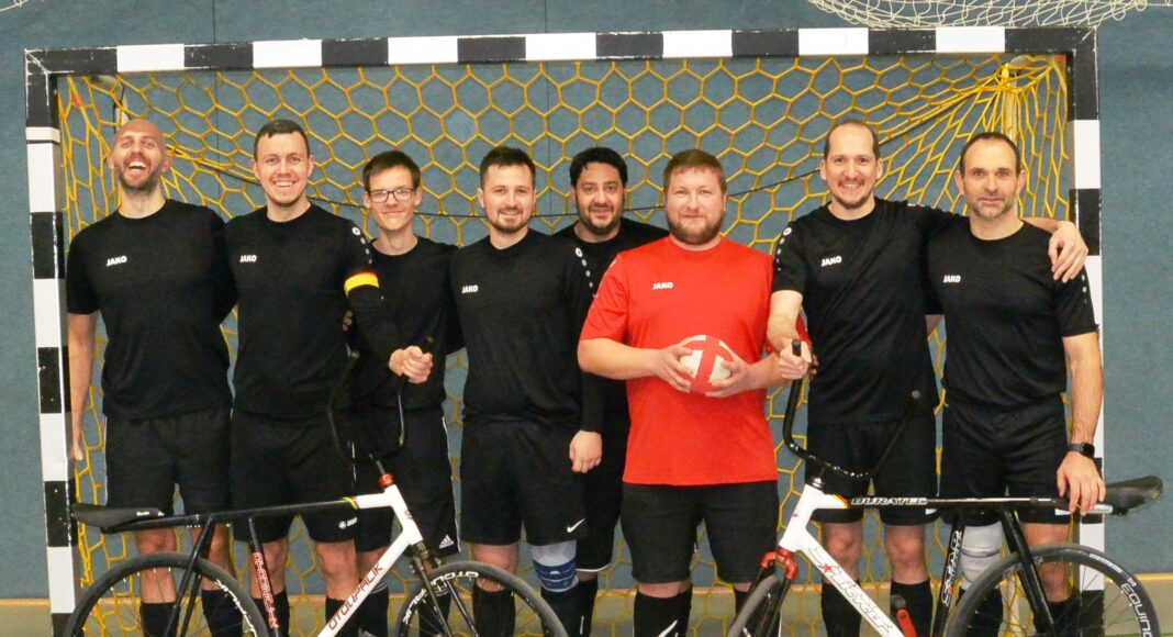 DSC 0567.JPG Zuschnitt Teamfoto gut